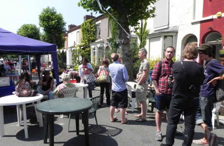 This is default featured slide 5 title